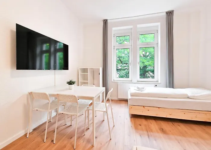 Tolstov - 3 And 4 Duisburg