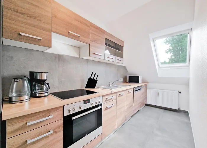 Tolstov - 3 And 4 * Duisburg